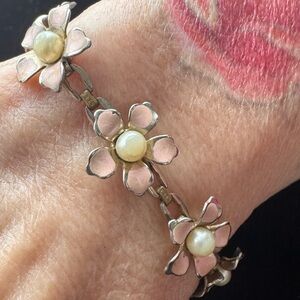 Delicate Pink Floral Bracelet with Faux Pearl Center